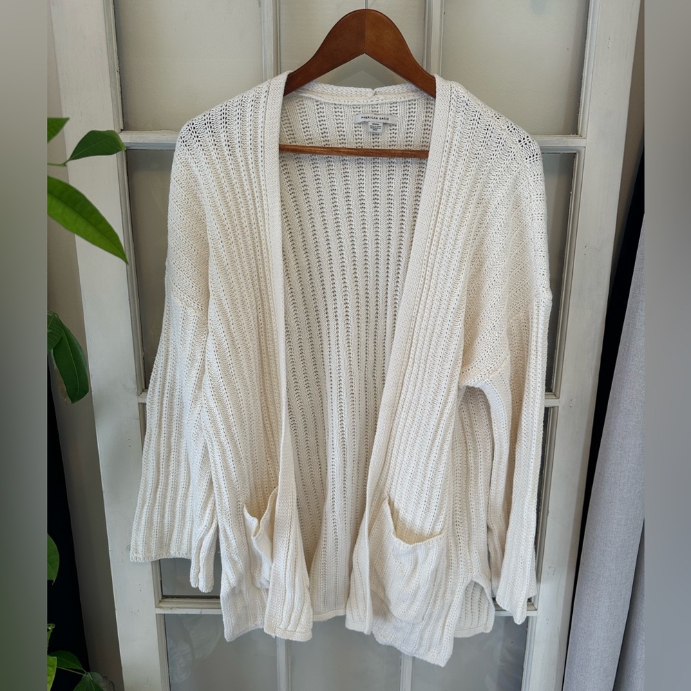 American Eagle Bell Sleeve Cardigan